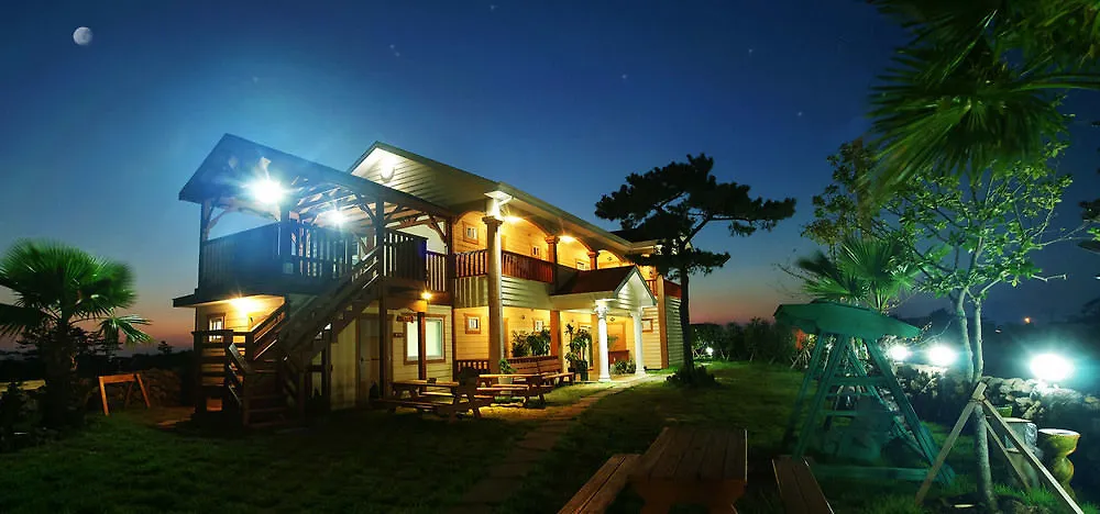 The Healing Pension Jeju 2*,  Corea del Sur